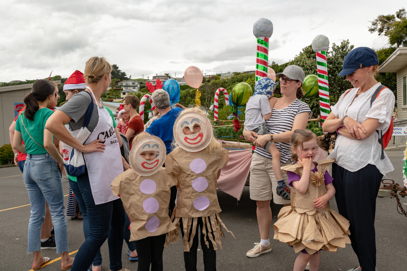 galleries/tawaxmas2018/preparation/mid/mid_tawaxmas2018-1148.jpg