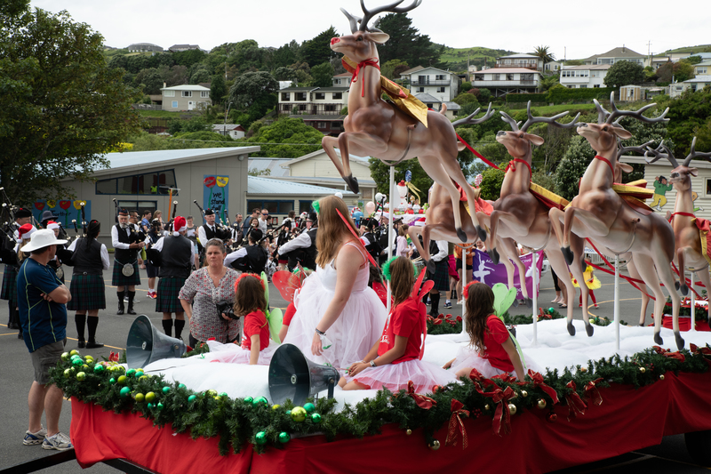 galleries/tawaxmas2018/preparation/mid/mid_tawaxmas2018-1157.jpg