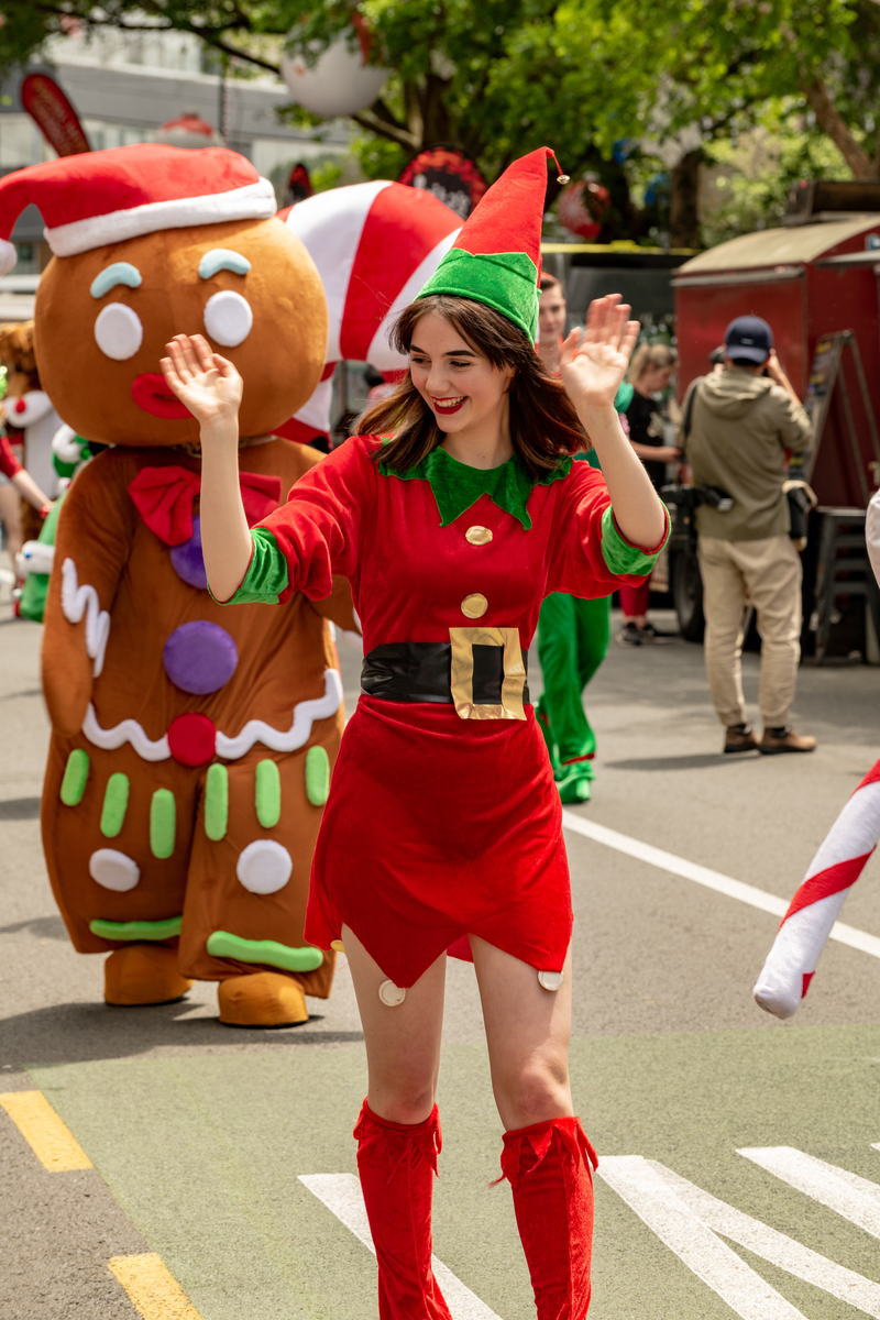 galleries/wellyxmas2018/gallery1/mid/mid_xmas2018-1048.jpg