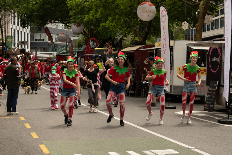 galleries/wellyxmas2018/gallery1/mid/mid_xmas2018-1094.jpg