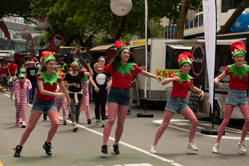 galleries/wellyxmas2018/gallery1/mid/mid_xmas2018-1097.jpg