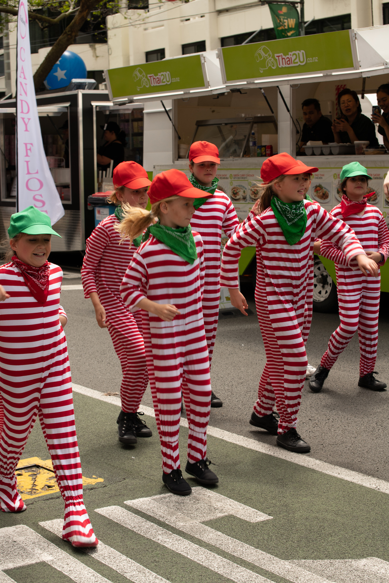 galleries/wellyxmas2018/gallery1/mid/mid_xmas2018-1102.jpg