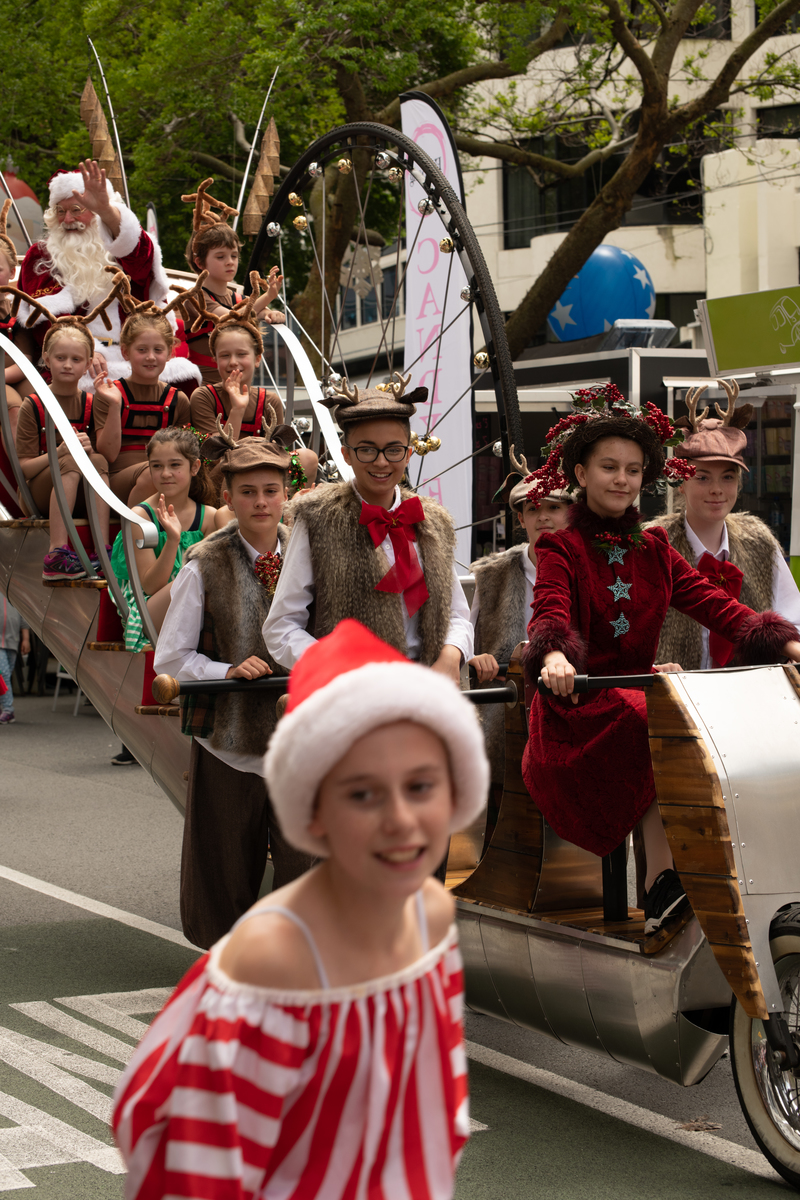 galleries/wellyxmas2018/gallery1/mid/mid_xmas2018-1122.jpg