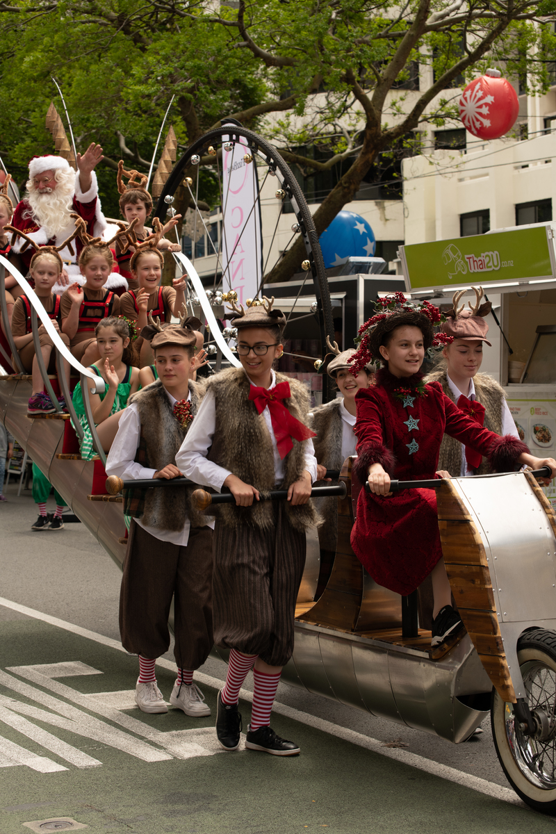 galleries/wellyxmas2018/gallery1/mid/mid_xmas2018-1123.jpg