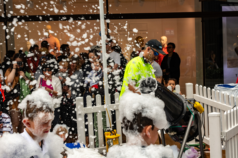 galleries//wellyxmas2018/gallery11/mid/mid_xmas2018-1015.jpg