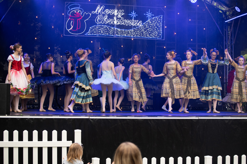 galleries//wellyxmas2018/gallery13/mid/mid_xmas2018-1009.jpg