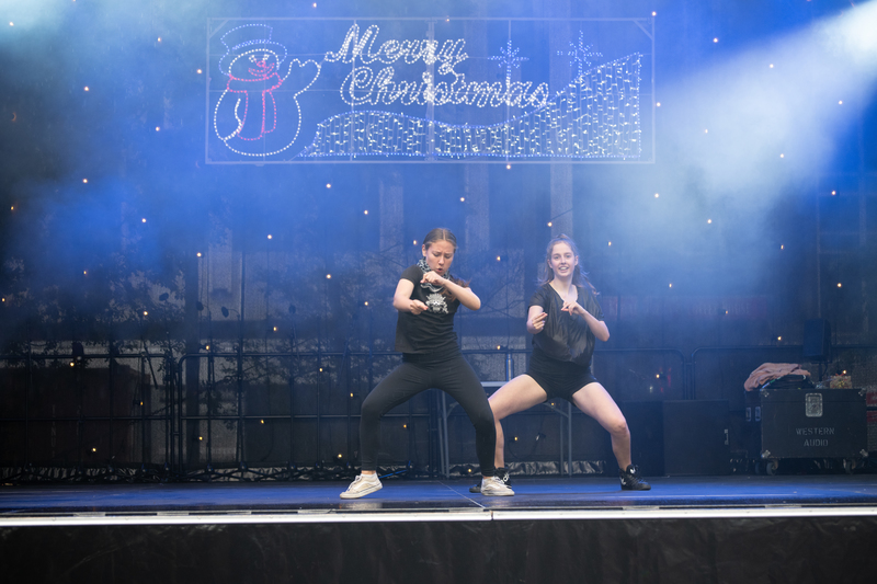 galleries//wellyxmas2018/gallery15/mid/mid_xmas2018-1006.jpg