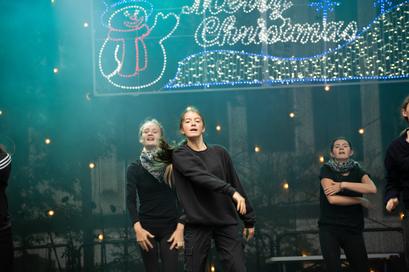 galleries//wellyxmas2018/gallery15/mid/mid_xmas2018-1018.jpg