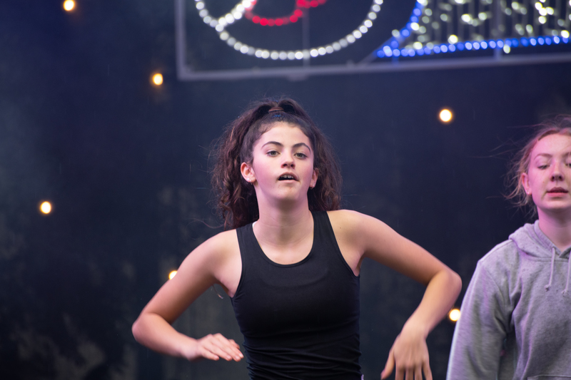 galleries//wellyxmas2018/gallery19/mid/mid_xmas2018-1050.jpg