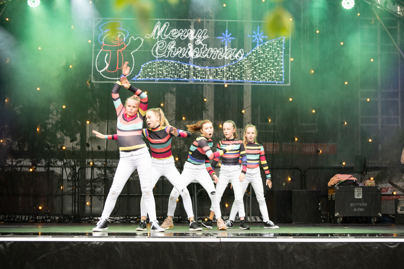 galleries//wellyxmas2018/gallery24/mid/mid_xmas2018-1048.jpg
