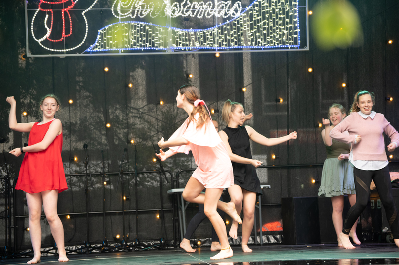 galleries//wellyxmas2018/gallery26/mid/mid_xmas2018-1034.jpg