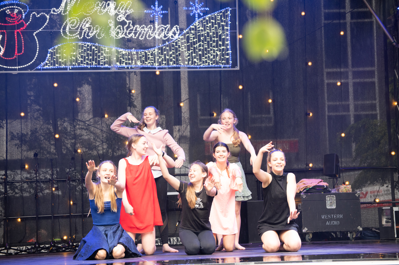 galleries//wellyxmas2018/gallery26/mid/mid_xmas2018-1093.jpg