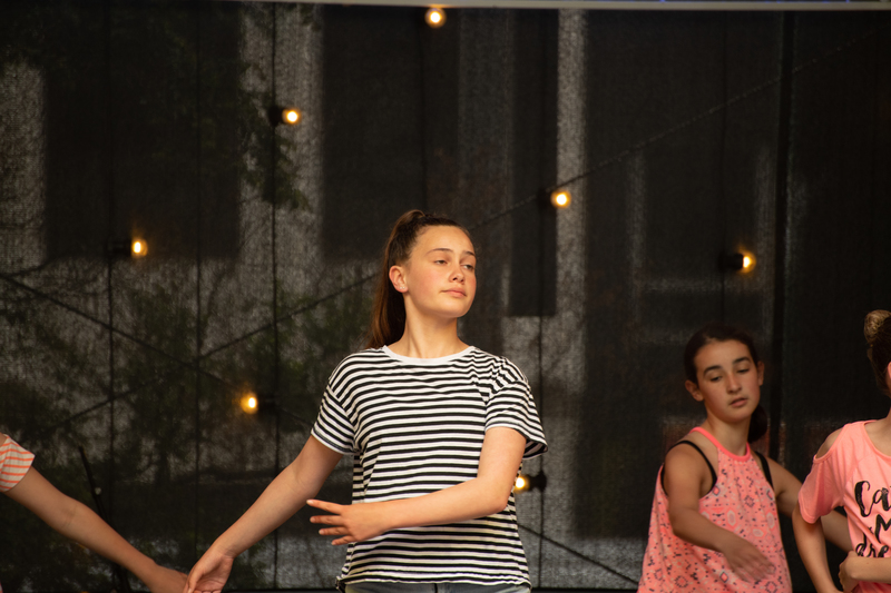 galleries//wellyxmas2018/gallery35/mid/mid_xmas2018-1080.jpg