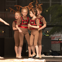 galleries//wellyxmas2018/gallery36/thumbs/th_xmas2018-1066.jpg