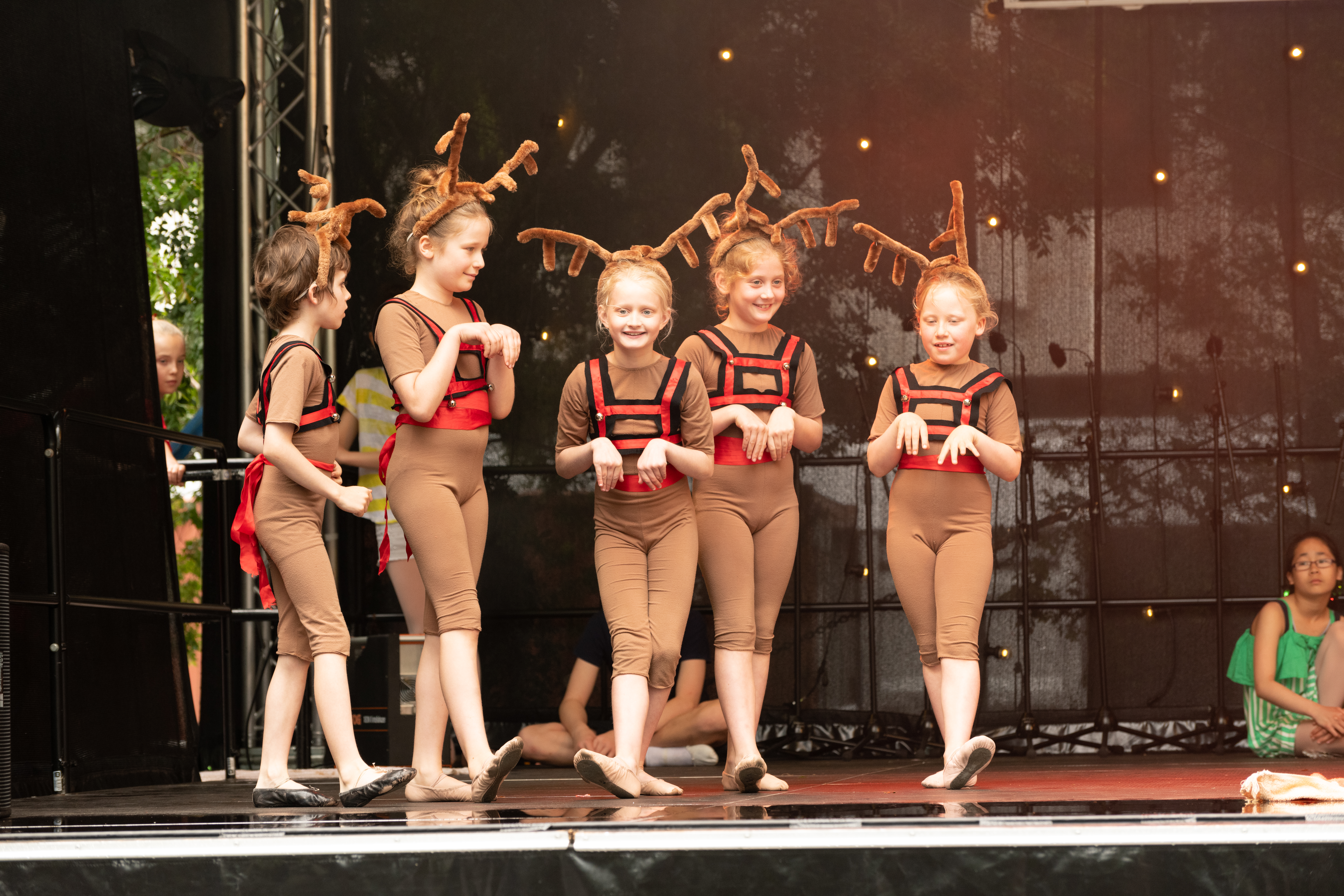 galleries//wellyxmas2018/gallery36/xmas2018-1089.jpg