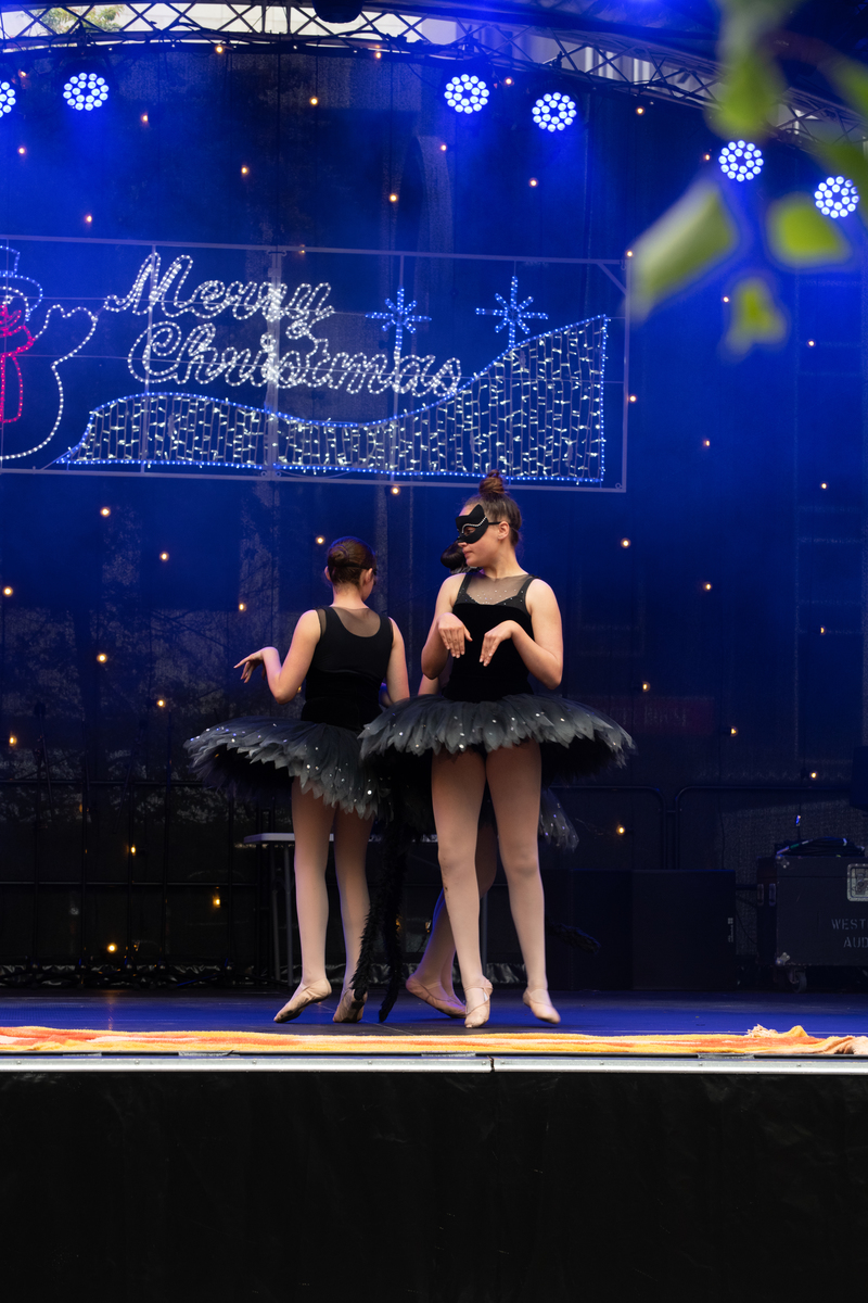 galleries//wellyxmas2018/gallery40/mid/mid_xmas2018-1013.jpg