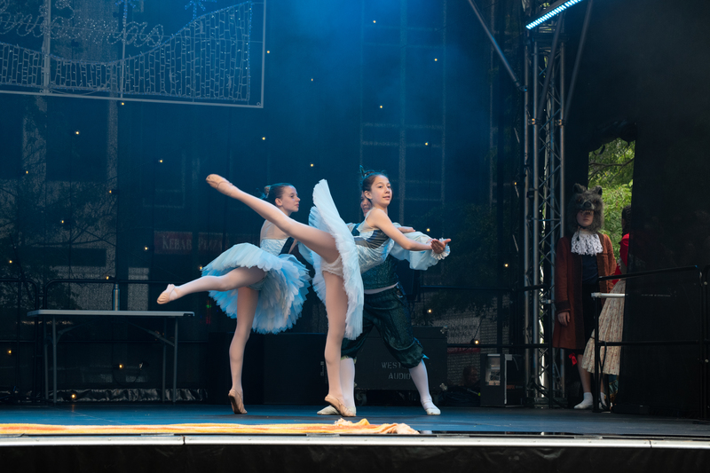 galleries//wellyxmas2018/gallery40/mid/mid_xmas2018-1057.jpg