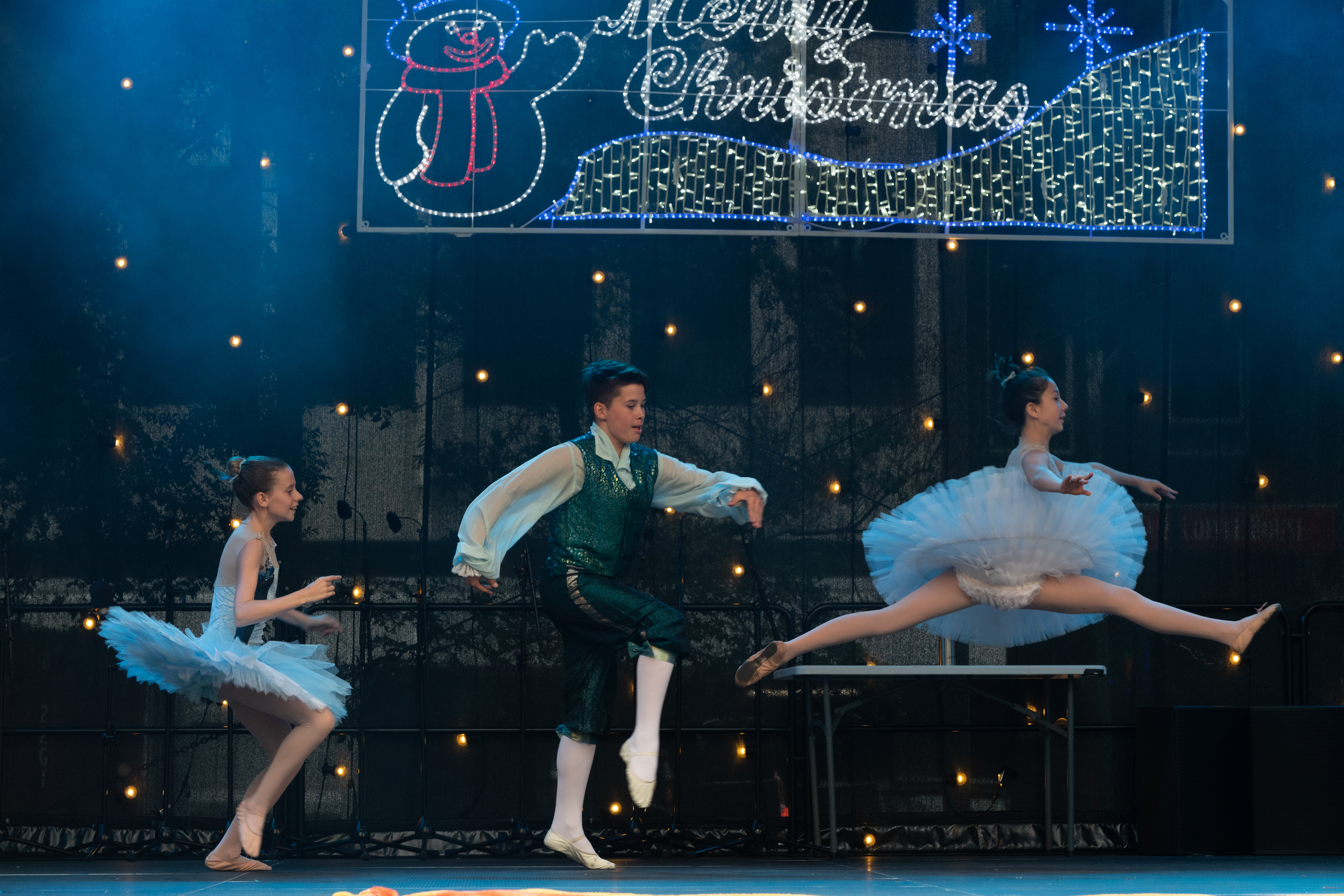 galleries//wellyxmas2018/gallery40/xmas2018-1080.jpg
