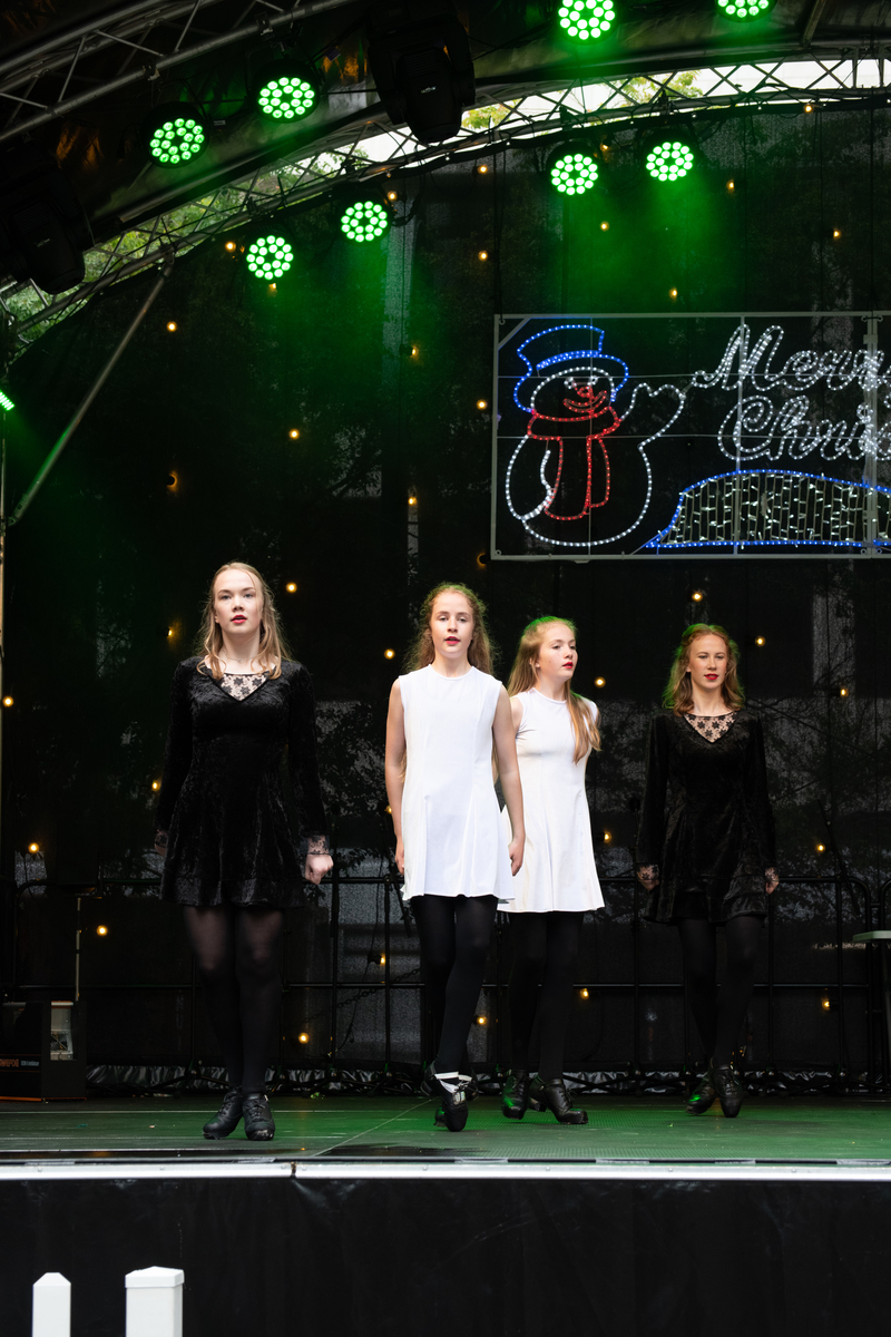galleries//wellyxmas2018/gallery43/mid/mid_xmas2018-1035.jpg