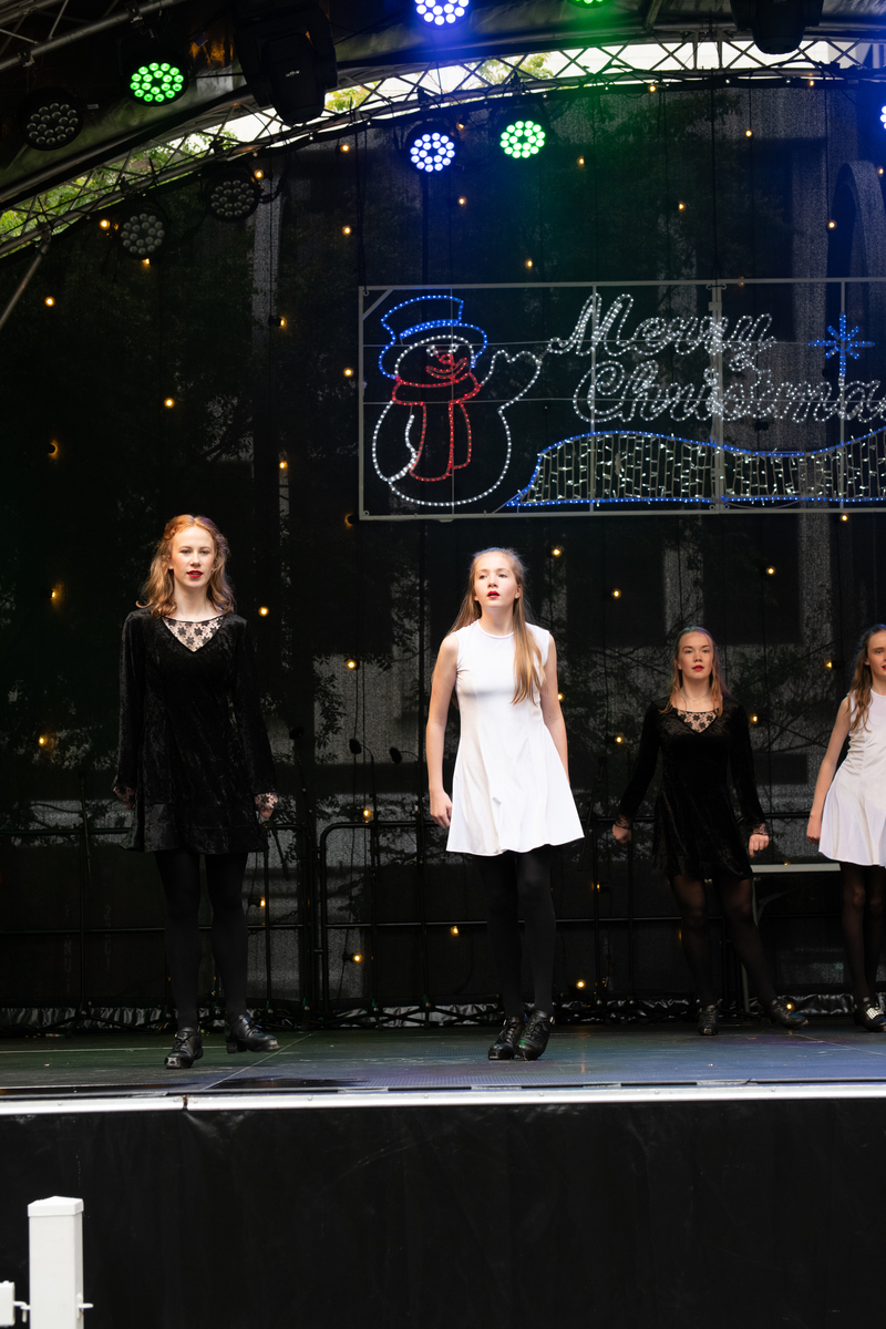 galleries//wellyxmas2018/gallery43/mid/mid_xmas2018-1057.jpg