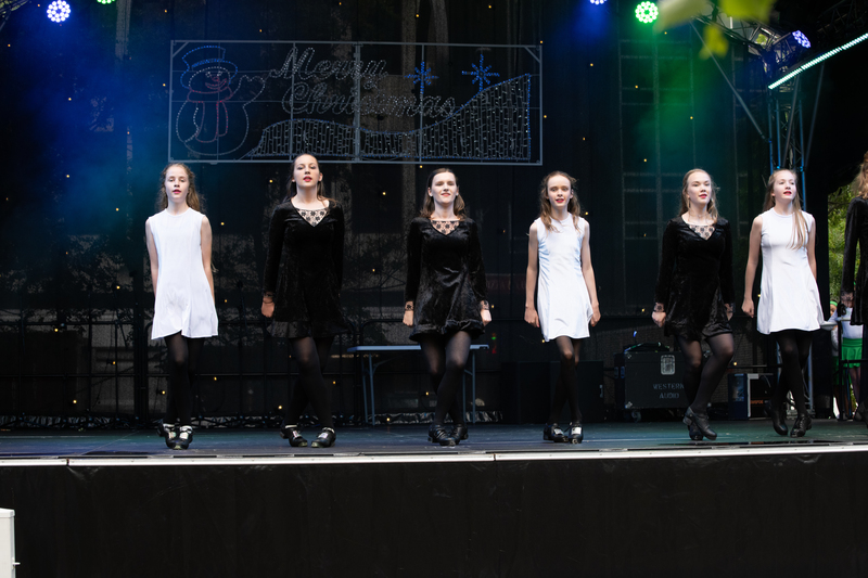galleries//wellyxmas2018/gallery43/mid/mid_xmas2018-1100.jpg