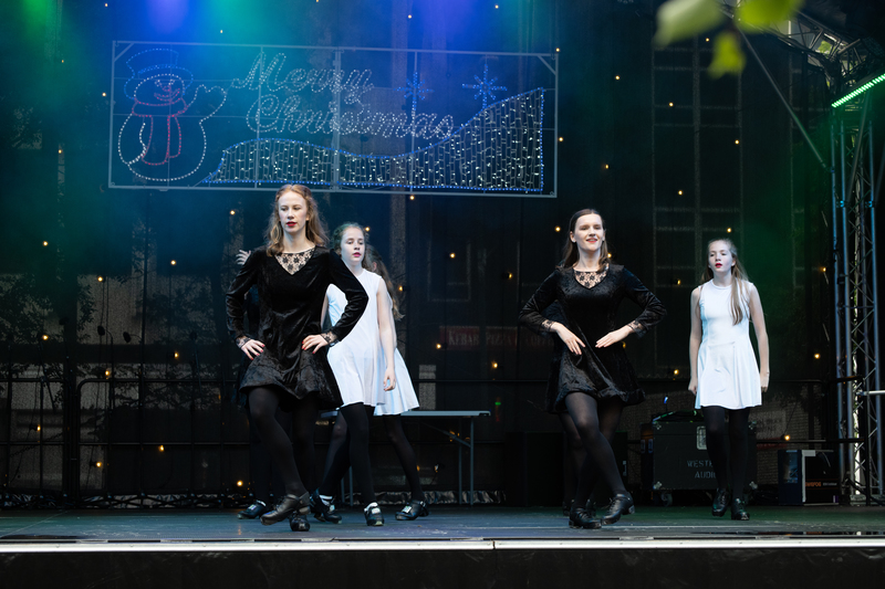 galleries//wellyxmas2018/gallery43/mid/mid_xmas2018-1157.jpg