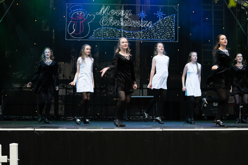 galleries//wellyxmas2018/gallery43/mid/mid_xmas2018-1221.jpg