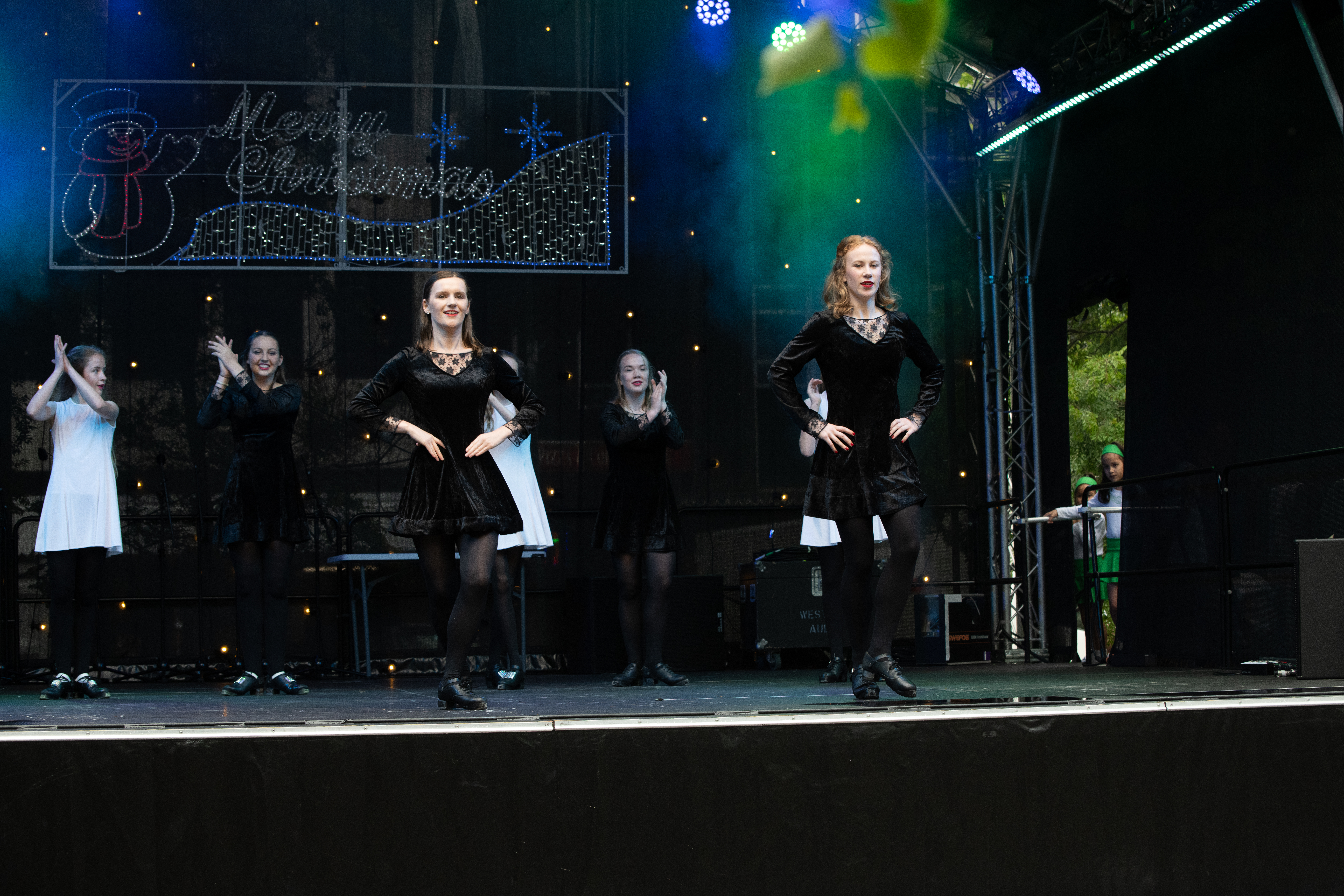 galleries//wellyxmas2018/gallery43/xmas2018-1122.jpg