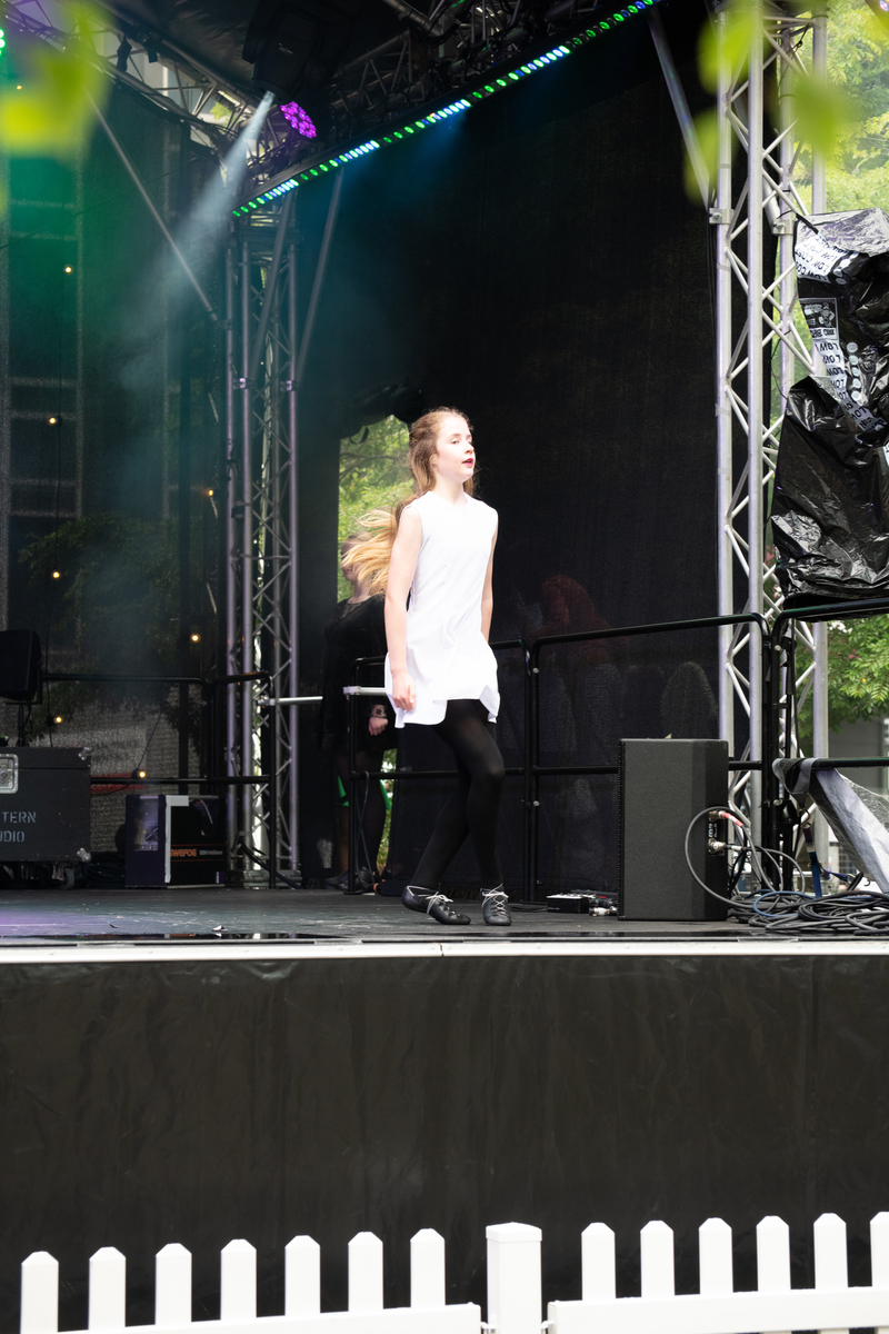 galleries//wellyxmas2018/gallery44/mid/mid_xmas2018-1437.jpg
